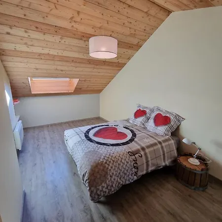 Vakantiehuis Maison + Jardin Vue Sur Les Montagnes *